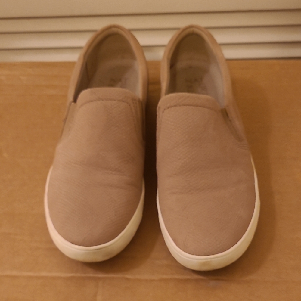 Naturalizer Men's Tan Slip-On Shoes